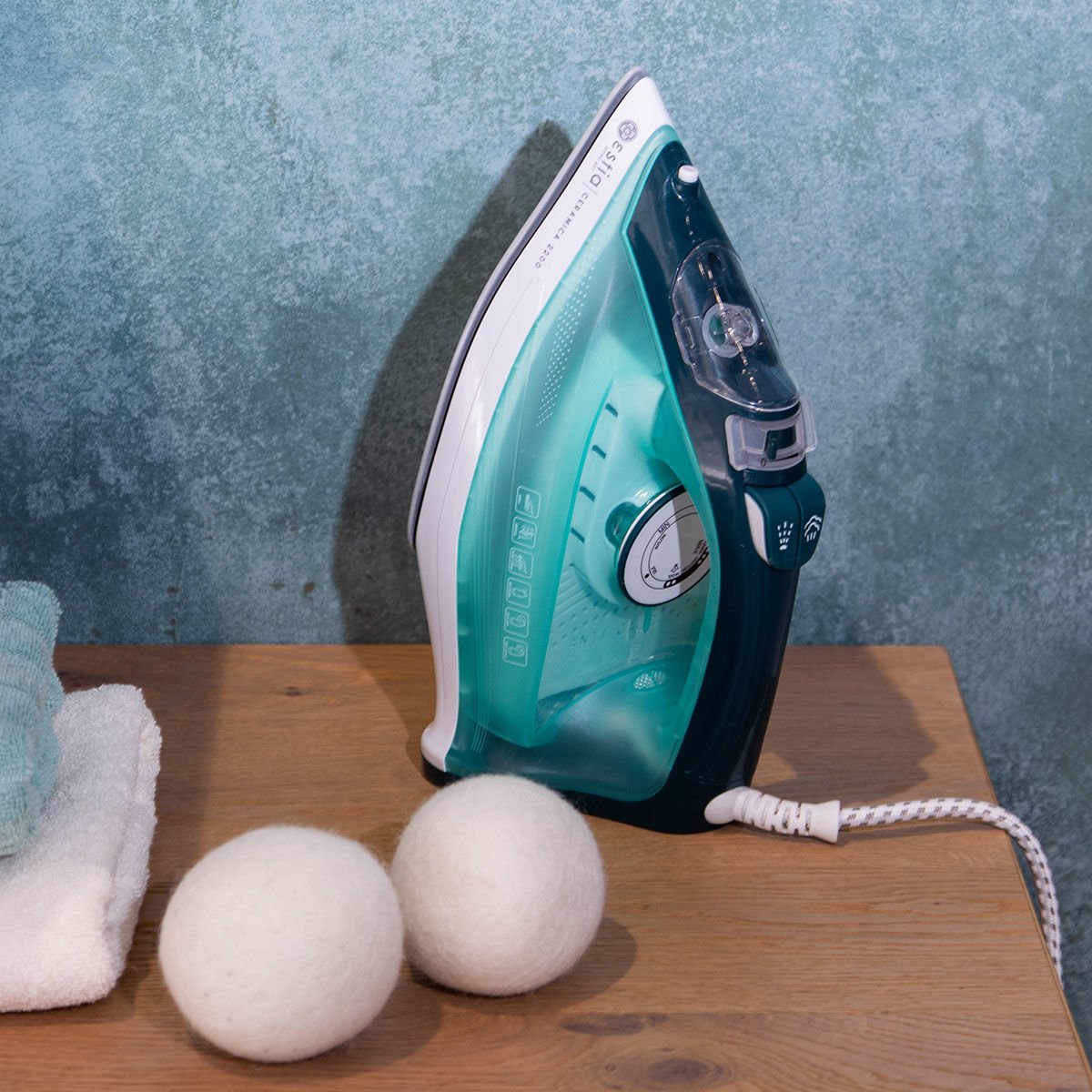 ESTIA ΣΙΔΕΡΟ ΑΤΜΟΥ CERAMICA 2200w ΜΕ ΚΕΡΑΜΙΚΗ ΠΛΑΚΑ - Image 4